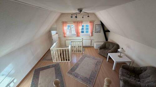 Flur - Büro - Galerie OG - 