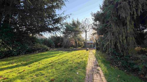 Garten (2) - 4 Zimmer Einfamilienhaus in Tornesch