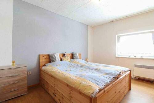 Schlafzimmer_EG - Einfamilienhaus mit 174,00 m&sup2; in Steinheim zum Kaufen