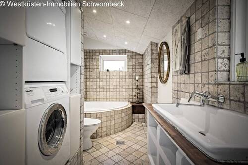 großes Bad Gästebereich - 