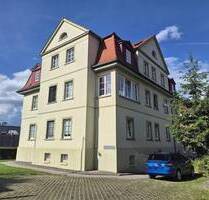 BESICHTIGUNGSTERMIN BITTE TELEFONISCH VEREINBAREN - 3 Raumwohnung im 1.OG mit Stellplatz in gepflegten Mehrfamilienhaus - Gotha