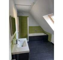 Große 5-Zimmer-DG-Wohnung inkl. EBK, Kaminofen u. herausragendem Preis-Leistungsverhältnis - Herzogenaurach Niederndorf