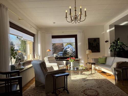 sonnendurchflutetes Wohnzimmer - 
