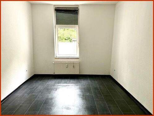 Schlafzimmer - 2 Zimmer Etagenwohnung in Duisburg