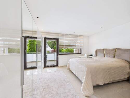 Schlafzimmer EG - 