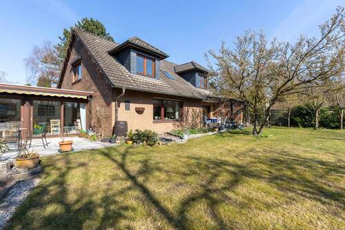 Außenansicht - 6 Zimmer Einfamilienhaus in Lüneburg