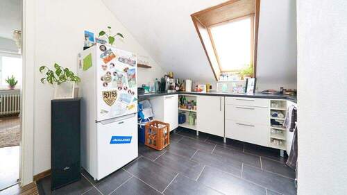Praktische Küche - 2 Zimmer Etagenwohnung in Remseck am Neckar / Hochdorf