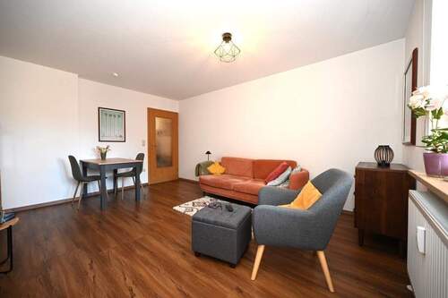 Für Eigennutzer u. Kapitalanleger - 2 Zimmer Etagenwohnung zum Kaufen in Neumarkt