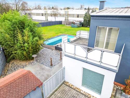 Seitliche Ansicht zum Garten - Büro in Rheda-Wiedenbrück