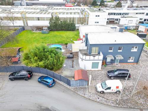 Hausansicht, Garten und Gewerbe - Büro in Rheda-Wiedenbrück zum Kaufen