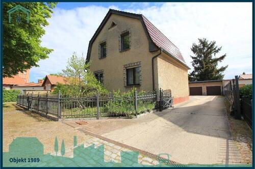1989 Vorderansicht mit Zufahrt - Mehrfamilienhaus, Wohnhaus mit 110,00 m² in Am Mellensee zum Kaufen
