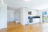 Wohnzimmer +Flur - Urbanes Familienglück oder stilvolles Paar leben - Ihre Traumwohnung in Frankfurt-Bockenheim