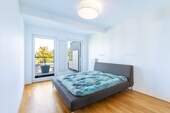 Schlafzimmer 1 - 4 Zimmer Etagenwohnung zum Kaufen in Frankfurt
