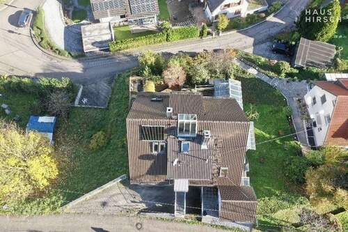 Luftaufnahme Dachfläche - 9 Zimmer Einfamilienhaus in Weisenbach