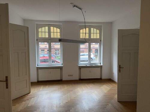Büro B1 - 