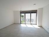 Wohnzimmer - 2 Zimmer Etagenwohnung zur Miete in Fahrenzhausen