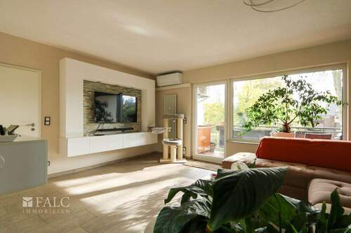 Wohnzimmer OG - Etagenwohnung mit 80,00 m² in Mönchengladbach zum Kaufen