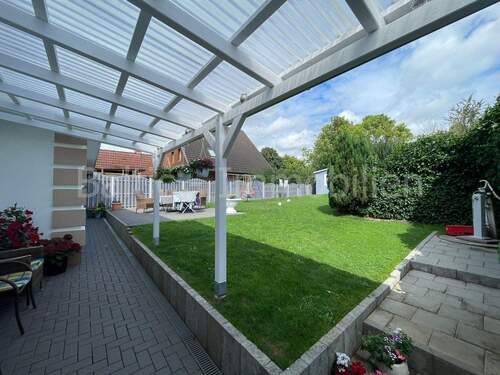 IMG_2479 - 9 Zimmer Mehrfamilienhaus, Wohnhaus in Stockelsdorf / Dissau