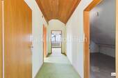 Flur Dachgeschoss - 