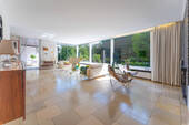Blick in den Wohnbereich vom Flur - 