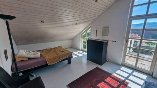 Zimmer DG - Einfamilienhaus mit 252,00 m² in Erbach zum Kaufen