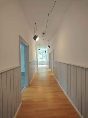 Diele - 4 Zimmer Etagenwohnung zur Miete in Coburg