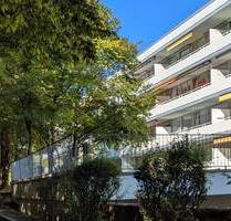 Große 4 Zimmer Wohnung, umlaufender Südwest-Balkon, Pool - Besichtigung: SA 13.09. indiv. Vereinb. - München Bogenhausen