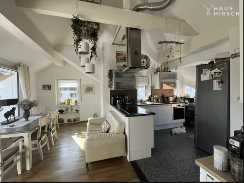 Küche, Essplatz, eingerichtet - 