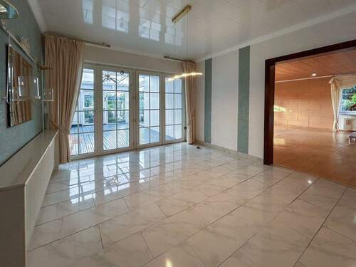 Esszimmer - 5 Zimmer Einfamilienhaus in Großefehn