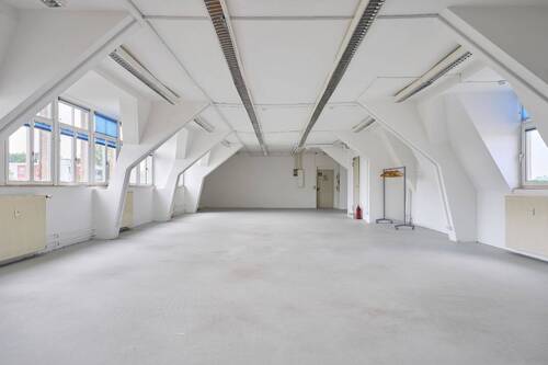 Bürofläche 3. OG - Büro zur Miete in Nürnberg