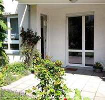 Wunderbar aufgeteilte 2-Zimmer EG-Wohnung mit toller Terrasse u. kleinem Gartenanteil - sofort frei! - Heilbronn / Biberach