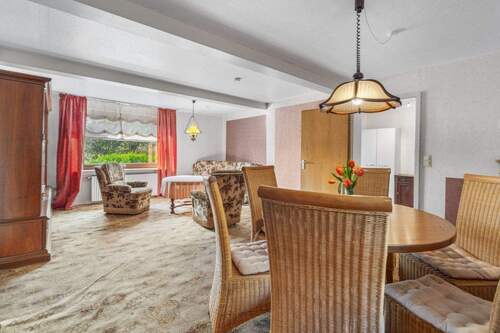 Wohn- und Esszimmer im EG - 