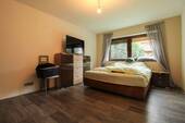 Schlafzimmer EG - 
