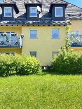 Hausansicht Rückseite - 3 Zimmer Etagenwohnung zur Miete in Breitenbrunn /Erzgeb.