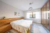 Schlafzimmer EG - 