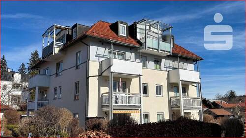 Außenansicht - ' IN DIESEM SCHMUCKKÄSTCHEN WOHNT IHR MIETER GERN ! '