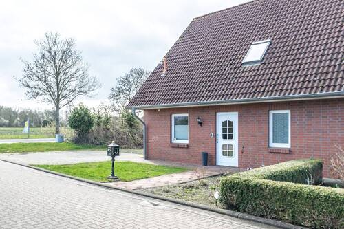 Außenansicht - 4 Zimmer Doppelhaushälfte in Drochtersen