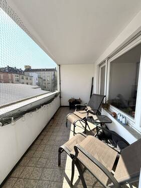 Balkon - 3 Zimmer Etagenwohnung in Stuttgart / Stuttgart-West