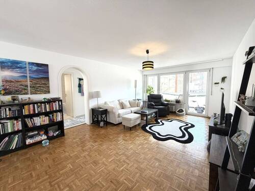Wohn- und Esszimmer - 