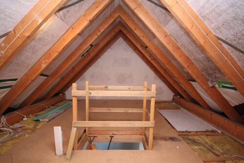 Spitzboden ausbaubar - 