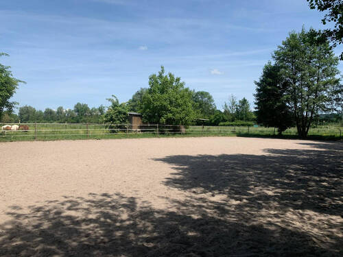 Reitplatz - 