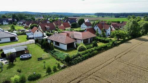 Außenansicht - 4 Zimmer Einfamilienhaus in Hollfeld