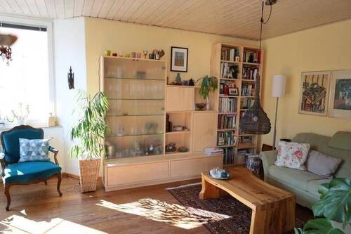 Wohnen - 9 Zimmer Mehrfamilienhaus, Wohnhaus in Albstadt