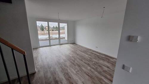 20260205_085212.jpg - Reihenhaus zu vermieten - 1.700,00&nbsp;EUR Kaltmiete, ca.&nbsp; 120,00&nbsp;m&sup2;&nbsp;Wohnfl&auml;che