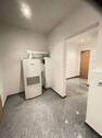Flur - 1 Zimmer Etagenwohnung zur Miete in Plauen