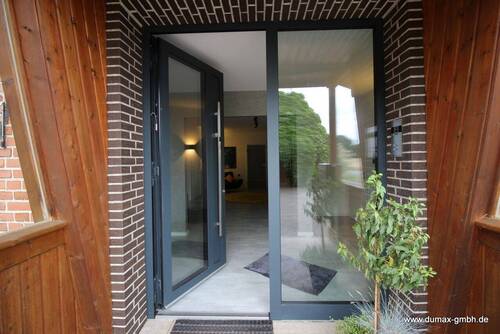 Eingangsbereich mit Gäste WC + Abstellraum (2) - 1 Zimmer Mehrfamilienhaus, Wohnhaus zum Kaufen in Brockum