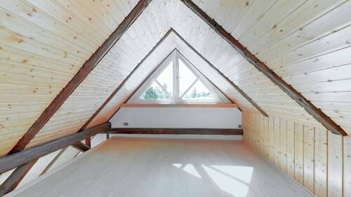 Spitzboden - 