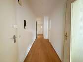 Flur - 3 Zimmer Etagenwohnung in Düsseldorf