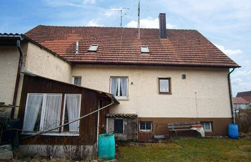 Gartenansicht - 7 Zimmer Mehrfamilienhaus, Wohnhaus zum Kaufen in Durchhausen