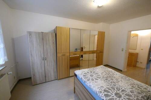 Schlafzimmer Ansicht 2 - 